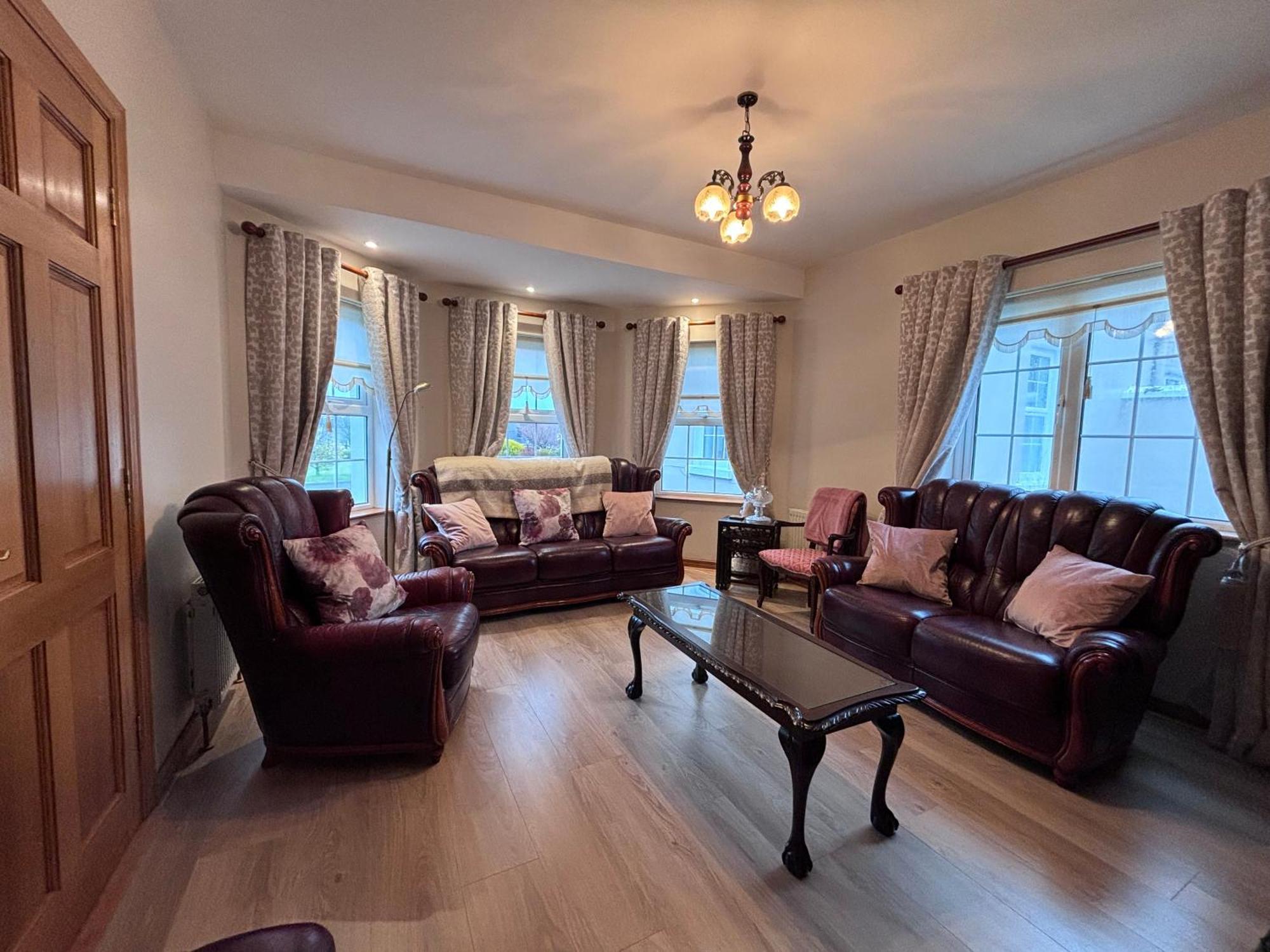 The Lodge Self Catering Castlerea Extérieur photo